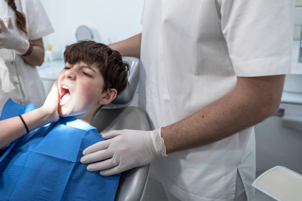 Best Emergency Dental Extractions in Mayflower, AR