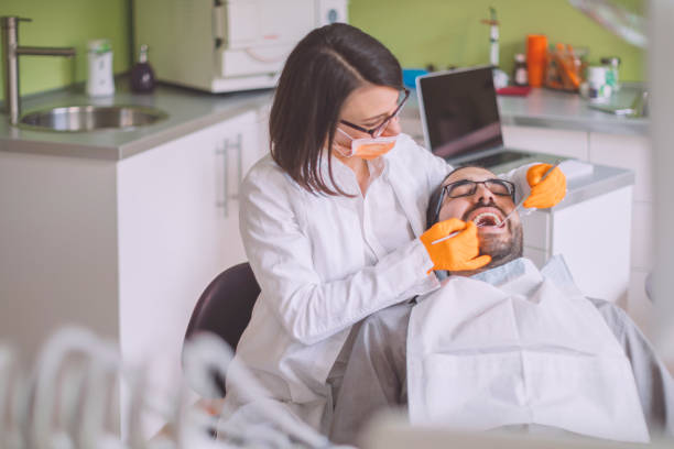 Best Emergency Dental Services for Seniors in Mayflower, AR